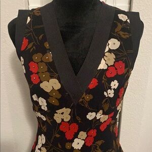 Floral Sleeveless V-Neck Top - Black, Red, Cream